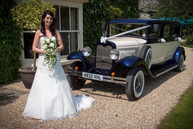 Select Limos and Vintage Wedding Cars Harvey 7 passenger wedding car