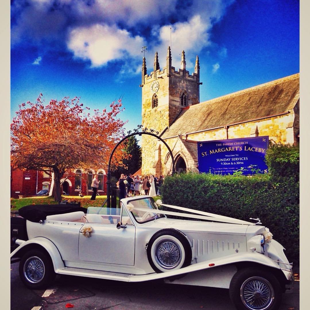 Select Limos 1930 style Beauford in white classic wedding car