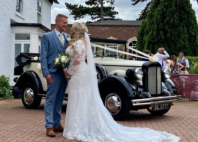 Select limos Grimsby